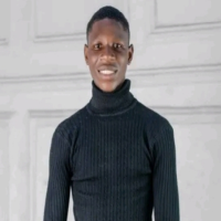 Oluwashola